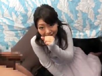 お嬢様大学に通うボイン女子大生が草食ペニスのお悩み解決W