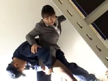 巨乳女性会社員を会社の倉庫で性的暴行