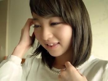 脱いだら凄い巨乳で性的欲望が爆発寸前の美少女とホテルでまったりハメ