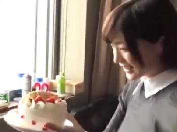 とても綺麗な少女・鈴村あいり22歳のバースデーSEX