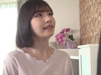 スタイル抜群の美女とディープ性交→排卵日女性器にゴムなし挿入膣内発射