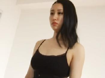 サディスティックなお姉さんのアナルフィストや電動マッサージ器責めで悲鳴を上げて狂乱オーガズム