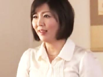 嫁の母親のおっぱいに性的欲求を煽られて凌辱する義理息子