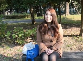 水泳やっていた挑発的な肉体のギャルと着衣SEX!!現役時代を思い出してプールサイドでブッ込み倒し