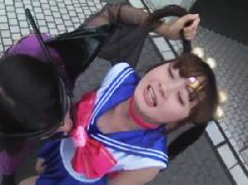 悪者に捕まって仲間の見ている前で膣内でスペルマを発射される美少女戦士