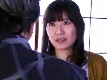 爆発寸前な性的欲望を見抜かれて隣人のストーカー男に寝取られ婦女暴行された人妻