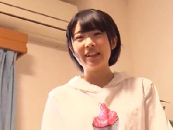 貧乳妹と靴下履いたままの卑猥な姿で刺激的な近親性交