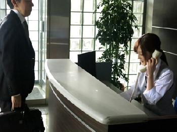 新婚の受付嬢に目をつけて性的暴行する会社に出入りしていた作業員