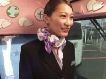 フライト帰りの大手航空会社キャビンアテンダントが羞恥と快楽の連続で理性を失い絶頂オルガスムス!!