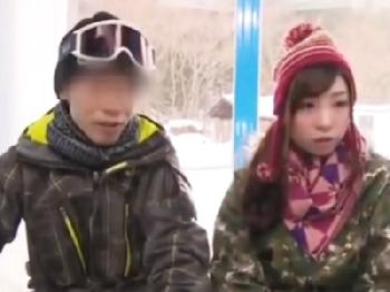 彼氏と遊びに来たはずなのに他人棒に女陰内へ射精された巨乳素人