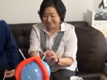 B専用熟女を自宅に連れこんでゴムなし挿入孕ませ射精するヤリチンの鑑