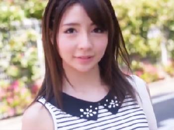 酔っ払った美少女女子大生に媚薬を飲ませ強制的に欲情させた末にハメ撮り膣内射精