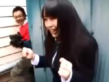 AV女優を守れるか!?性暴行できるか!?のサバイバルバトル!!