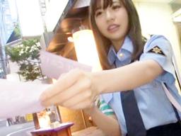 新宿でナンパしたガールズバー店員と婦警コスプレSEX