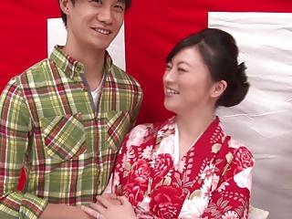 家族のペニスあてゲーム→罰ゲームは家族と中出し肉親性交