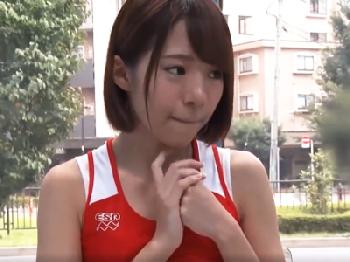 超カワ陸上少女の締まった体にどっぷり種付けする伝説の映像がこちら