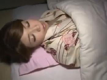 お騒がせ娘ANRIとローションプレイ→連続して入ってくるペニスに恍惚絶頂