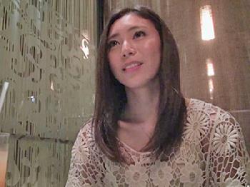 人妻にしては身体が引き締まってる女を寝取り性交