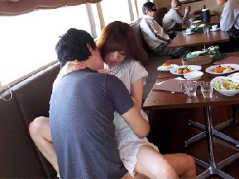 ぴちゃぴちゃと卑猥な口づけで身も心も骨抜きにしてくれるナース