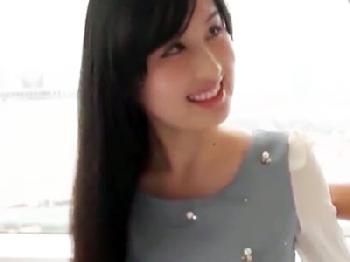 大人しい色白美乳のお姉さんがヤリチンの乱暴なバックピストンに牝顔で絶頂