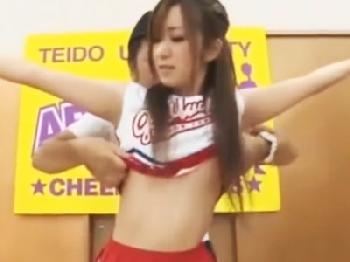 練習中のチアリーダー達の時間を止めて好き放題に犯す非道な行為W