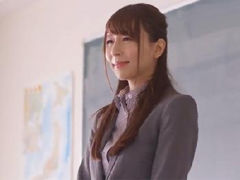 生徒のためと思って頑張ったら裏目に出て犯される新任美女教師