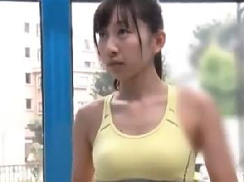 マジックミラー号のワイセツエロ企画に乗せられてしまった素人娘→性行為