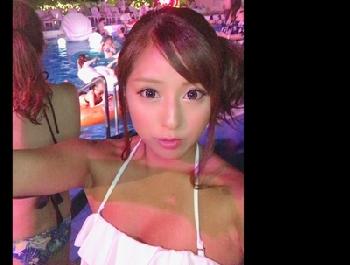 息子の手術費を稼ぐ為1年間資産家の中出し便所になったとても綺麗な人妻