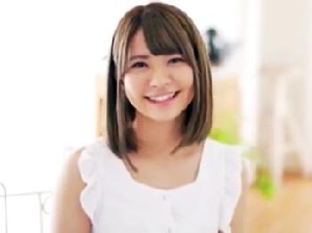 育ちの良い二十歳の現役女子大生がまさかのAV出演で男優ペニスに尿失禁絶頂W