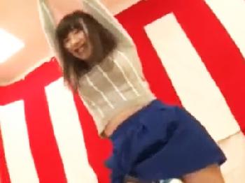 ノーパン電動マッサージ器クイズ!!罰ゲームでハードピストンされてアヘる素人娘