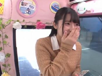 予備校生にお金を渡して猥褻なお願い→苦学生が断り切れずに赤面イキ