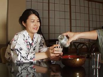 夫に黙って抱かれに来た巨乳の綺麗な人妻を全力で寝取られハメ