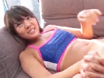 がっつり日焼けの童顔少女をナンパハメ