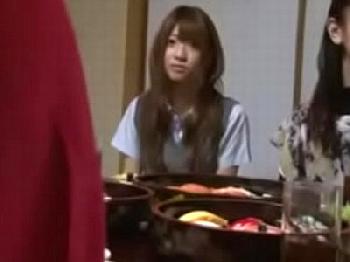 生意気な女子校生ギャルをお仕置き!!親の見ていないところで押し倒してペニス漬けにW