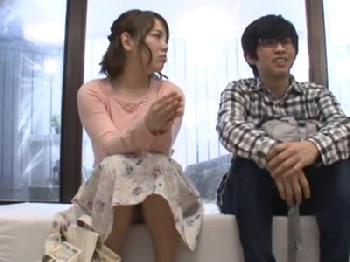 彼氏に内緒で彼氏の友人を筆おろし→おまんこ内で精子射精された素人娘