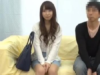 賞金に惑わされ友人と性交する素人女子大生W