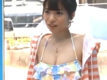 素股から辛抱できず男友達の肉棒を受け入れる女子大生W