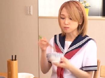 金髪ギャル女子校生な妹と危険な関係になって禁断の膣内ドッピュ