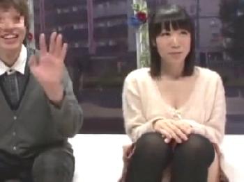 同じサークルの男女がマジックミラー号の中で性交しあってる一部始終を盗み撮り