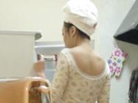 無防備な娘女子校生にムラっとくる→大人ペニスで中出し近親交配する非道な父親W