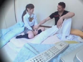 外国人ペニス大好きな巨乳女子校生がイタリア人とゴム無し孕ませ射精援交する一部始終を無許可で動画撮影そして流出!!