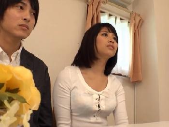 そう聞いてきたとても綺麗な若妻がイケメンペニスを欲しがる表情!!