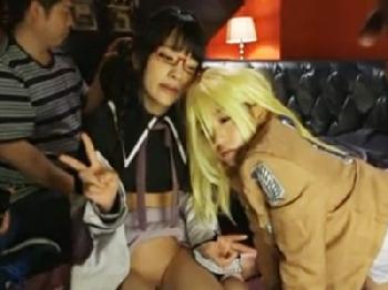 タイムストップして美少女コスプレイヤーと挿入し放題の大乱交撮影会