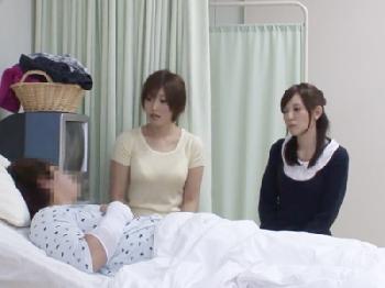 入院して性的欲望処理が出来ない甥の為に騎乗位で性的欲望処理するお姉さん