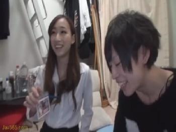 マゾヒスティックな素人男性の家に痴女お姉さんがやってきて連続オーガズムアナル調教!!