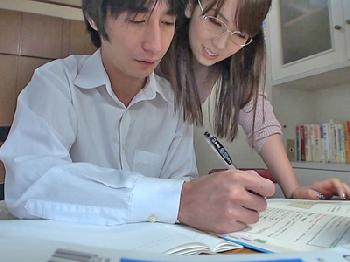 若者大好きな家庭教師が日常的にやっている痴女行為