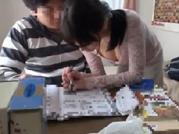 ビッグおっぱいな家庭教師を押し倒して中出し性暴行