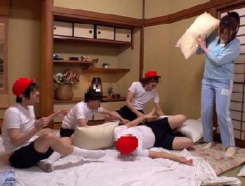 爆乳女先生と行く!!ドキドキワクワクな2泊3日の温泉旅行W