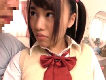 止まらない潮吹き!!騎乗位で突き上げられて連続昇天する爆乳女子校生