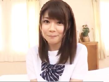 色白美女デビュー作で初の恍惚アクメ披露!!